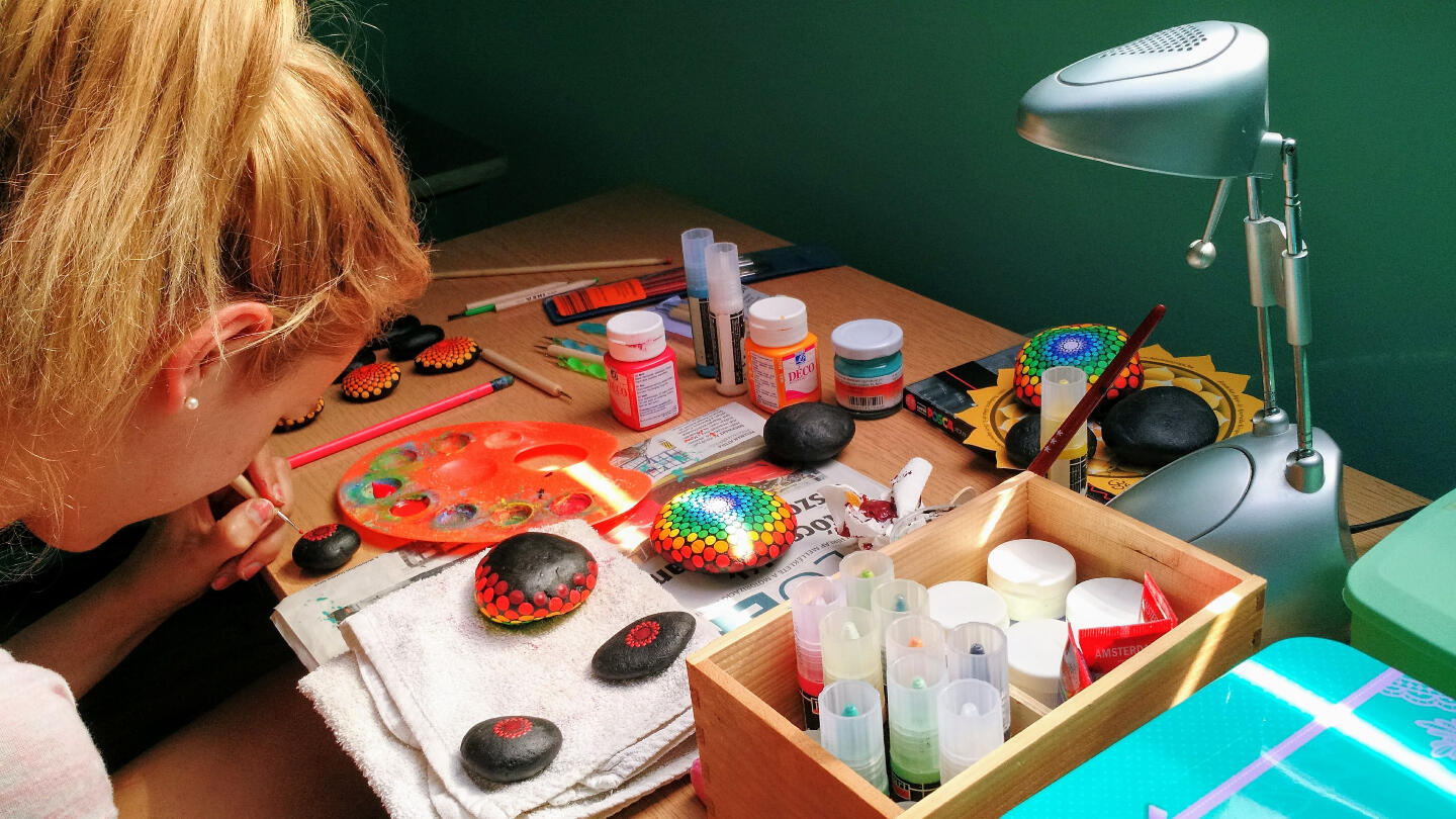 Csóka Eszter csakra mandala artist